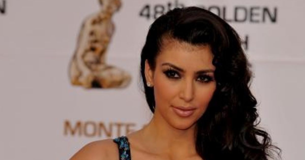 Kim Kardashian, American stylist, photographed on May 29, 2009 (via Kalumba2009 on Flickr).