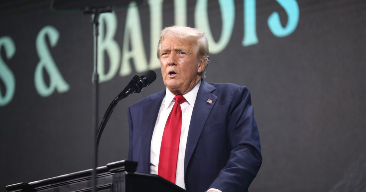 Donald Trump and Vladimir Putin peace talk