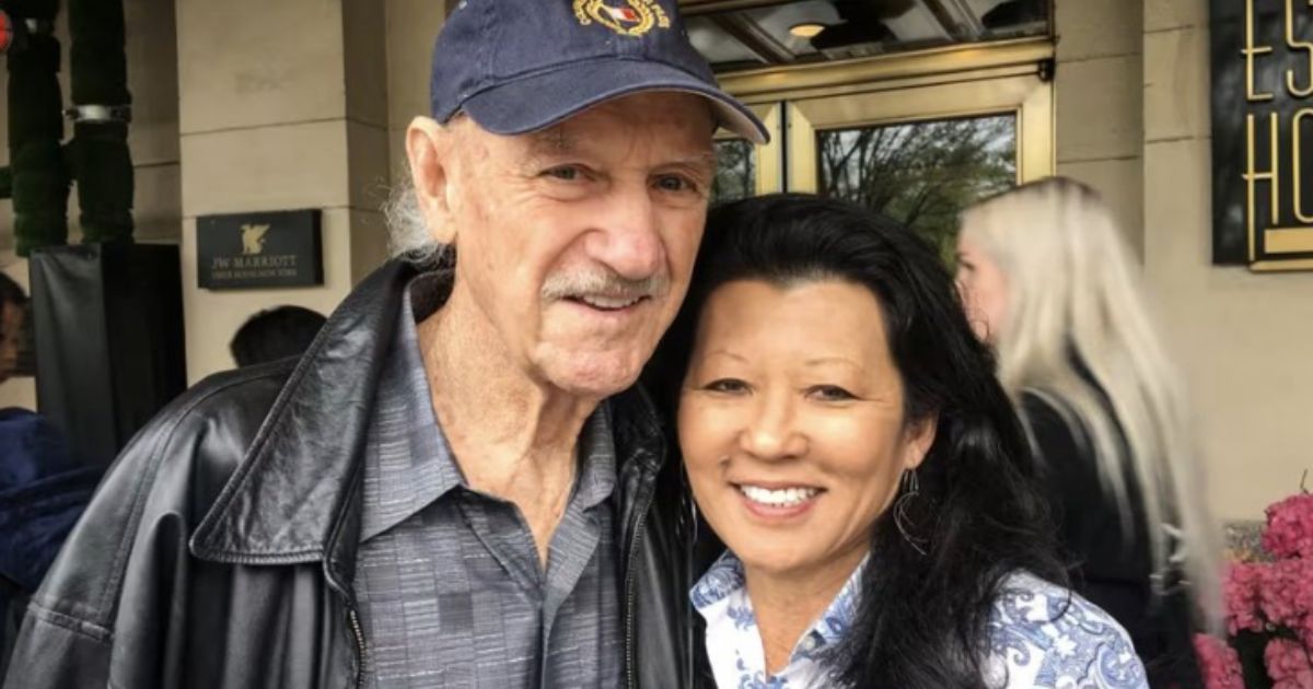 Gene Hackman and Betsy Arakawa