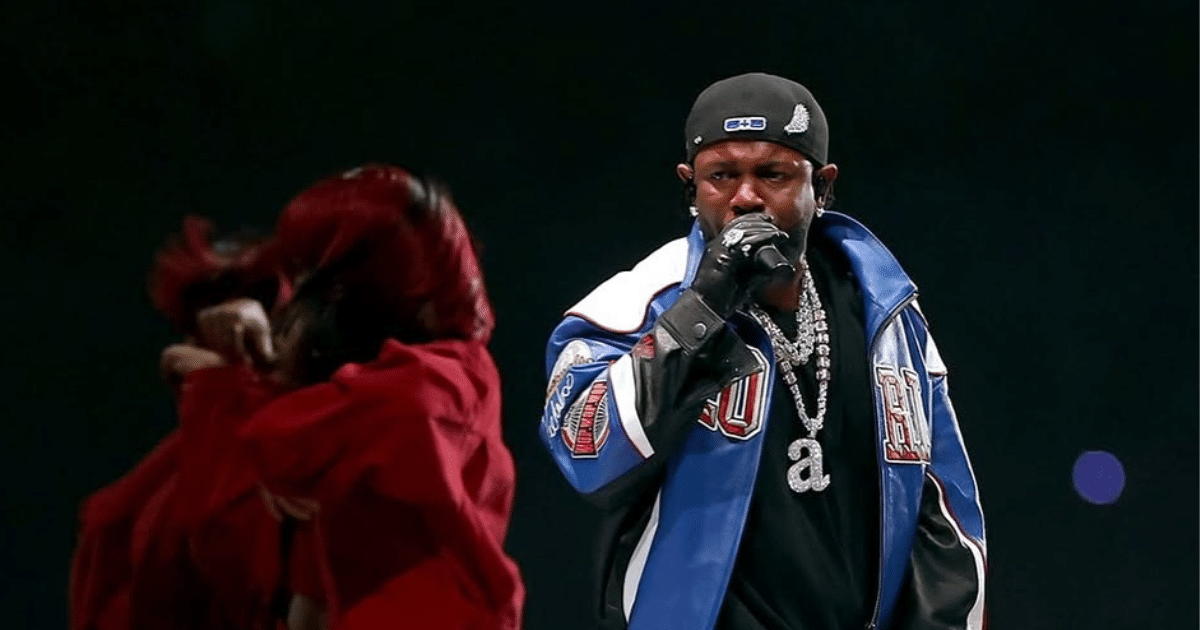 Kendrick Lamar in His Diamond Jewels Performing at Super Bowl